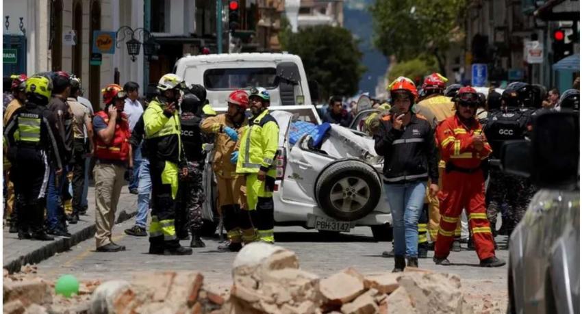 12 dead in Ecuador quake